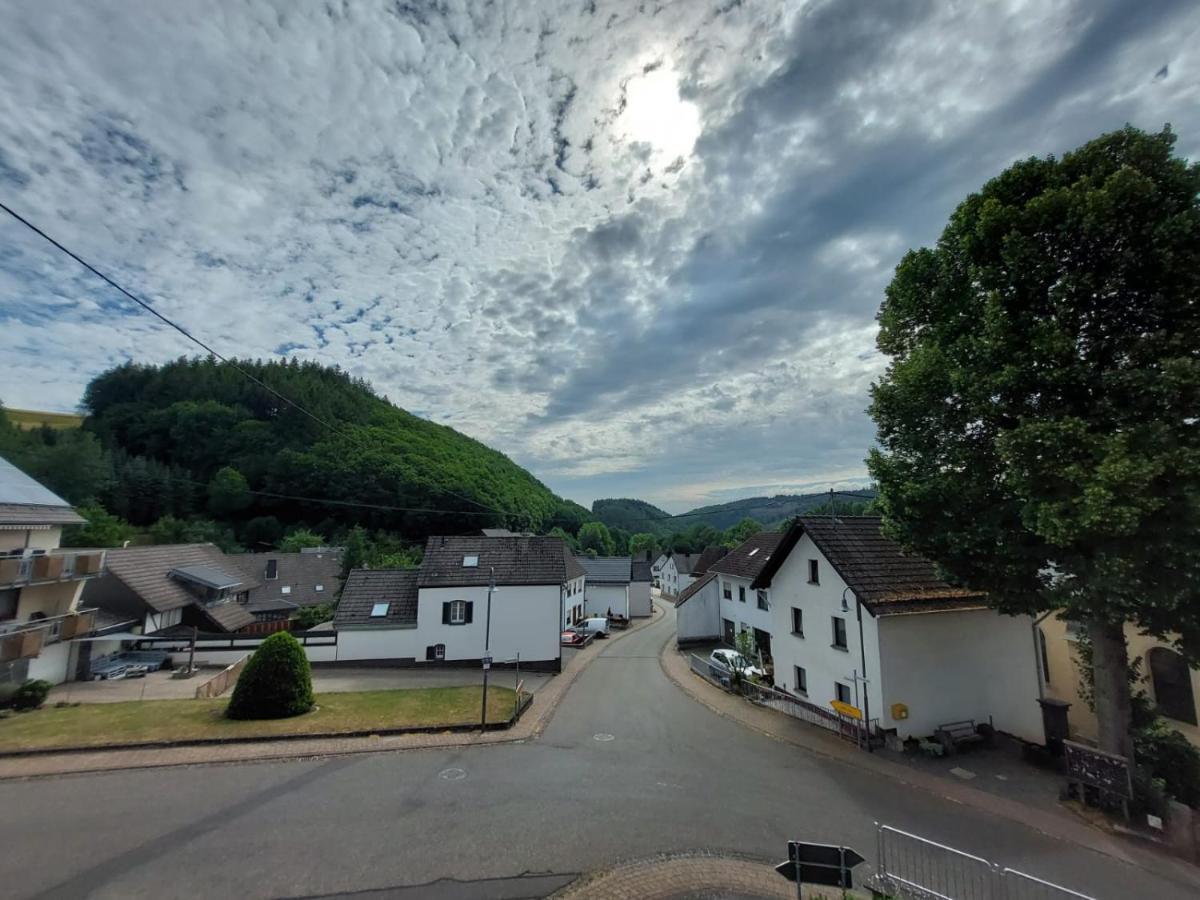 Ferienhaus Hohe Acht Siebenbach Exteriör bild